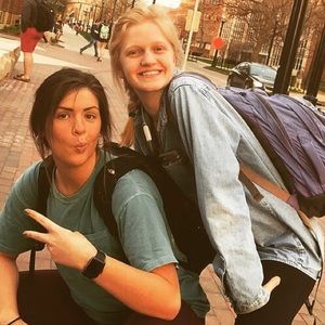 Meet your Posher, Hannah